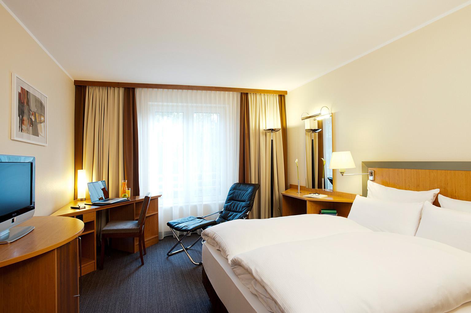 Nh Berlin Potsdam Conference Center Hotel Kleinmachnow Ngoại thất bức ảnh