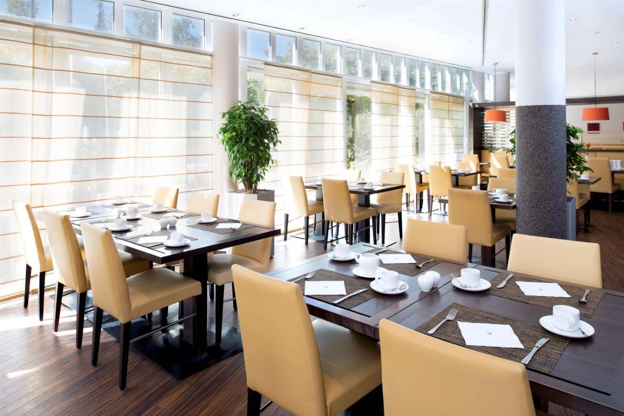 Nh Berlin Potsdam Conference Center Hotel Kleinmachnow Ngoại thất bức ảnh
