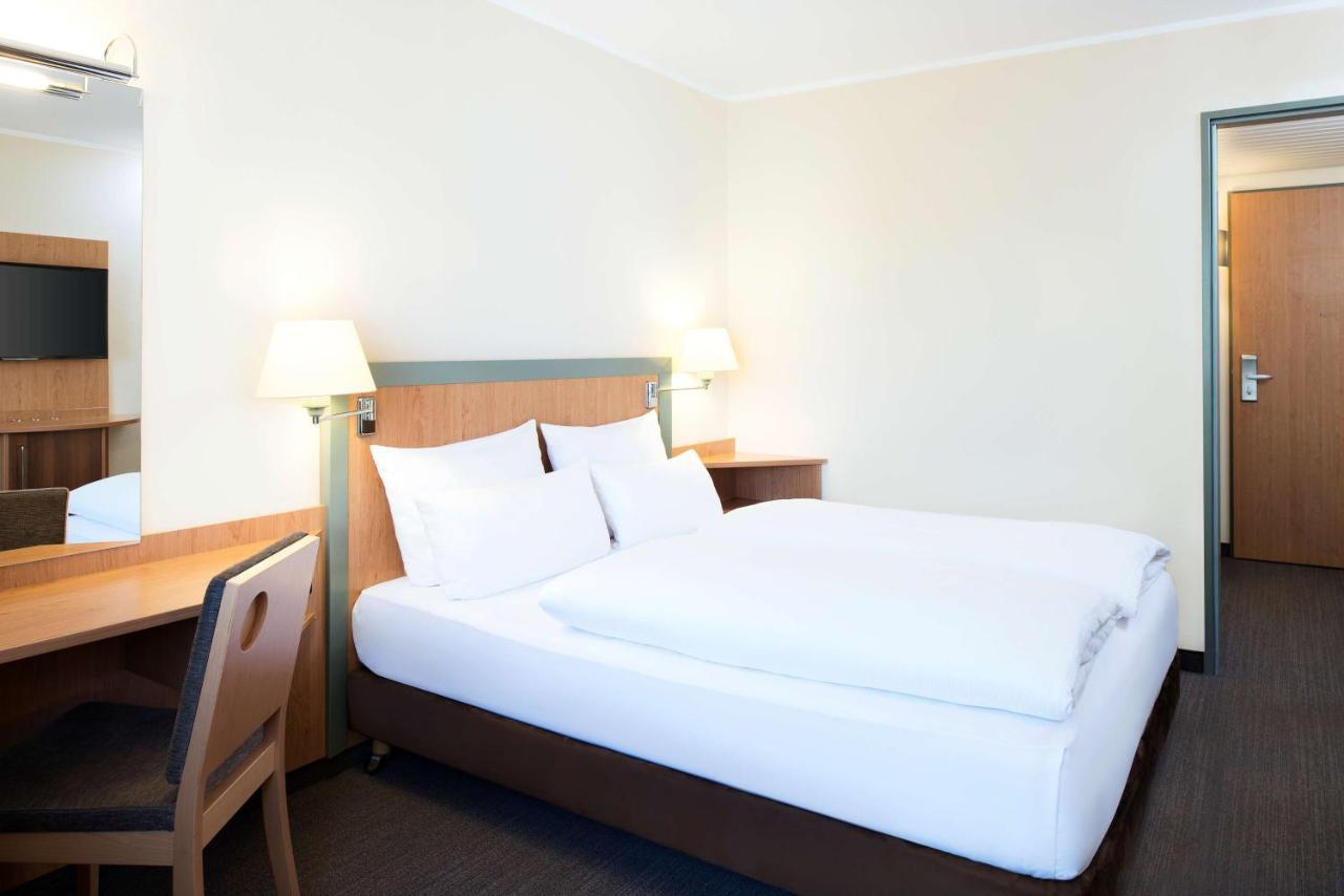 Nh Berlin Potsdam Conference Center Hotel Kleinmachnow Ngoại thất bức ảnh