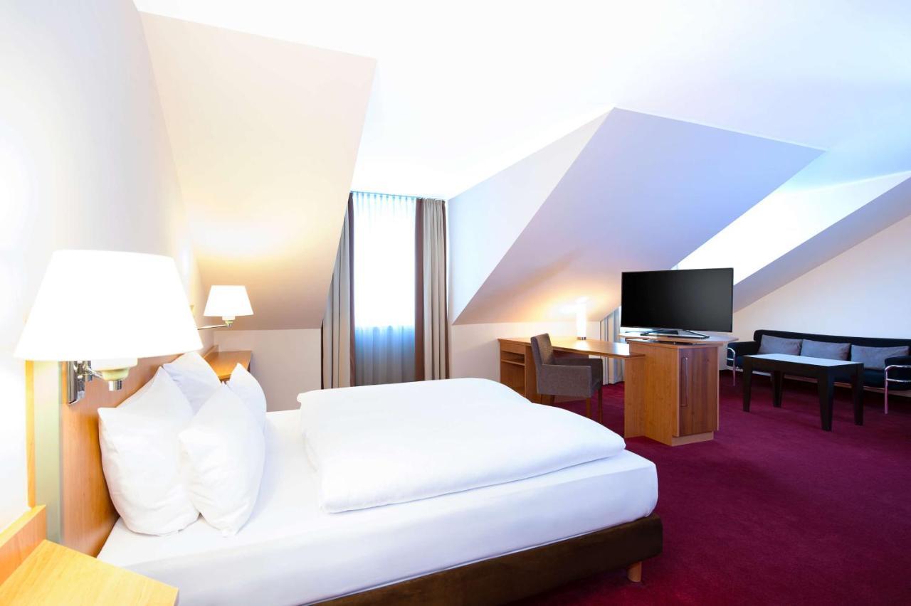 Nh Berlin Potsdam Conference Center Hotel Kleinmachnow Ngoại thất bức ảnh